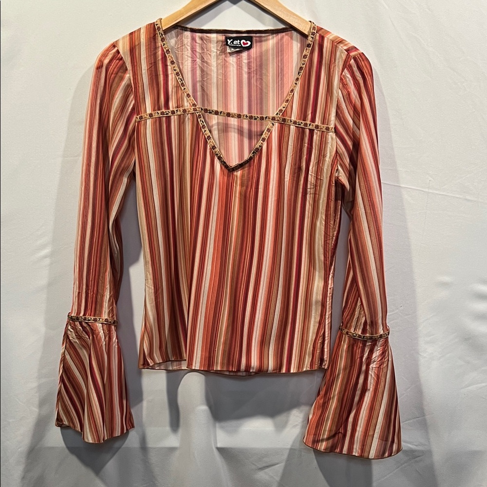 Yeti Women's Multicolor Striped V-Neck Blouse